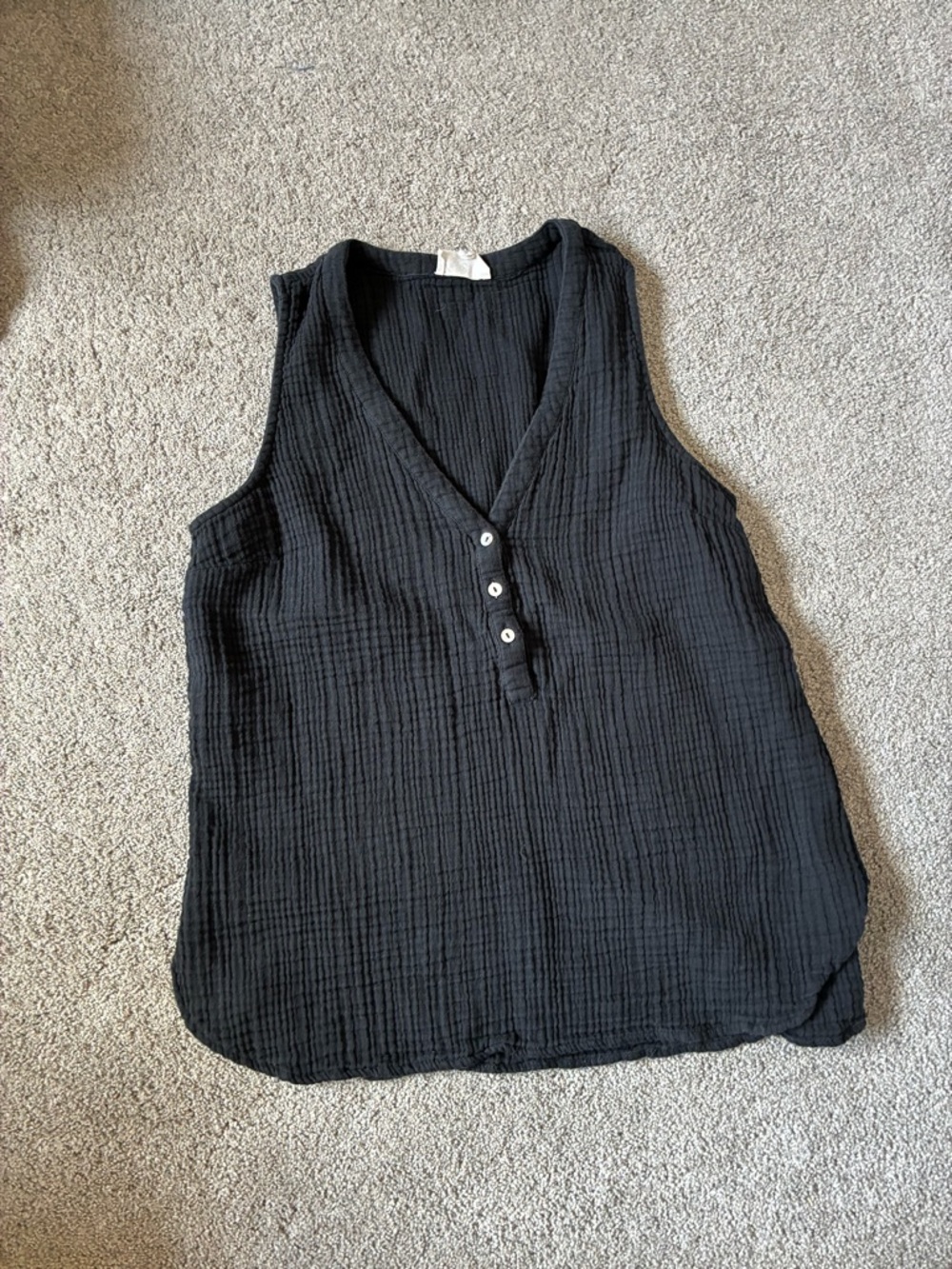 Black gauzy Sleeveless Tank Top